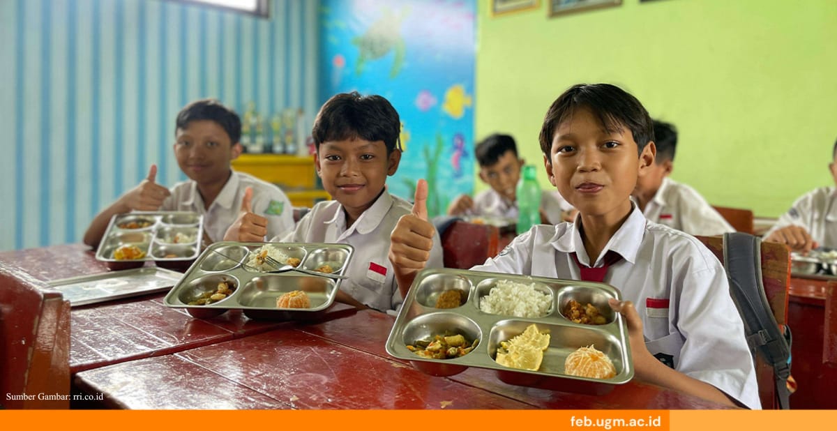 Makan Bergizi Gratis untuk Wujudkan Indonesia Emas 2045