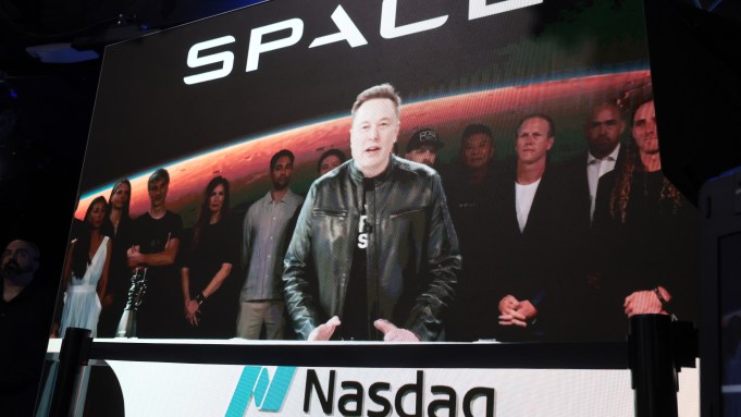 Elon Musk Jadi Triliuner Dolar AS Pertama Dunia